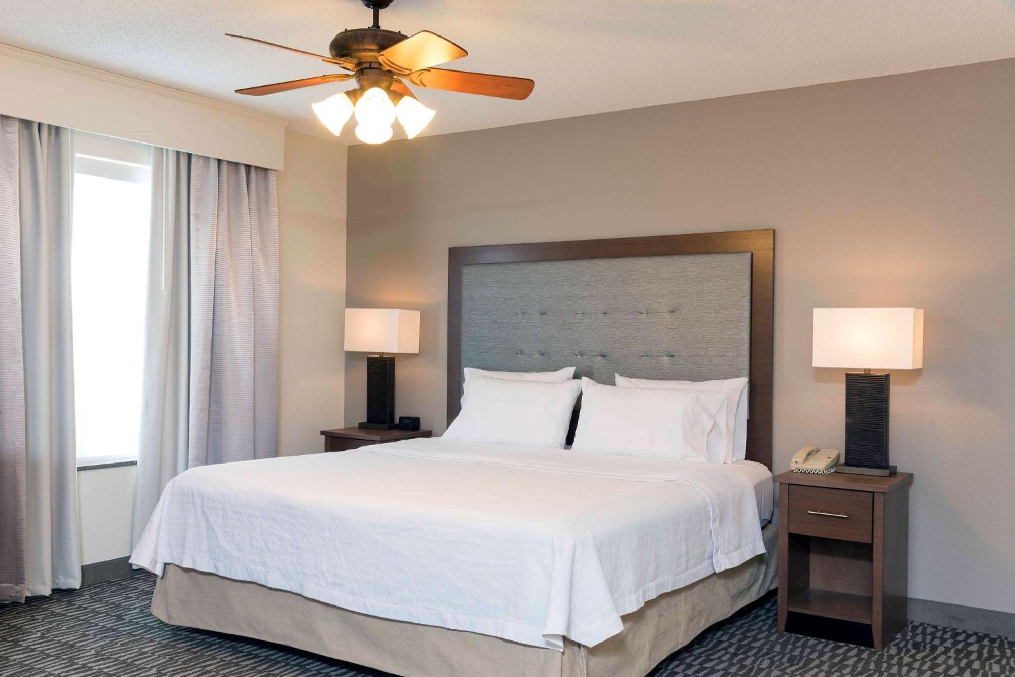 Homewood Suites By Hilton Indianapolis Airport / Plainfield Εξωτερικό φωτογραφία