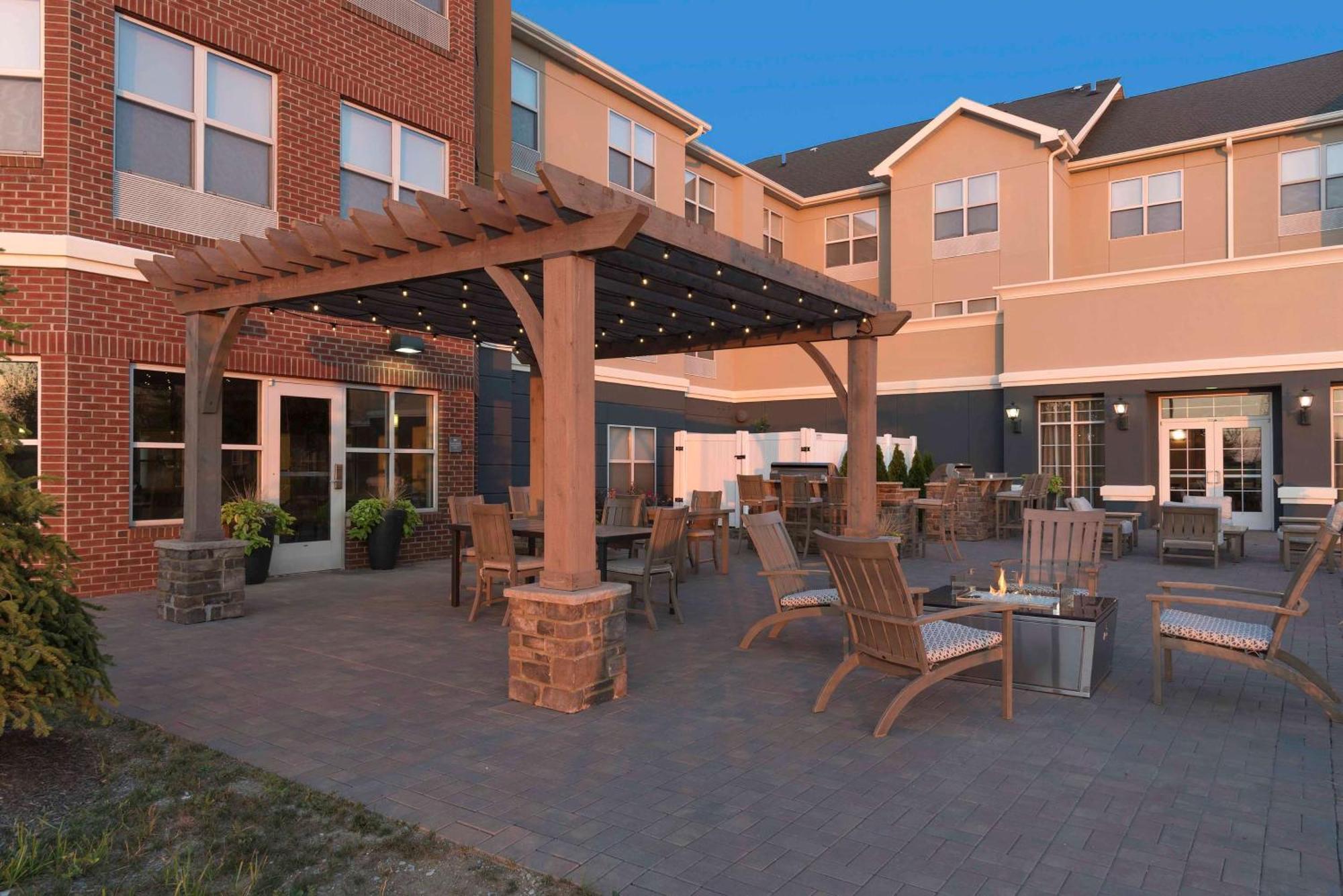 Homewood Suites By Hilton Indianapolis Airport / Plainfield Εξωτερικό φωτογραφία