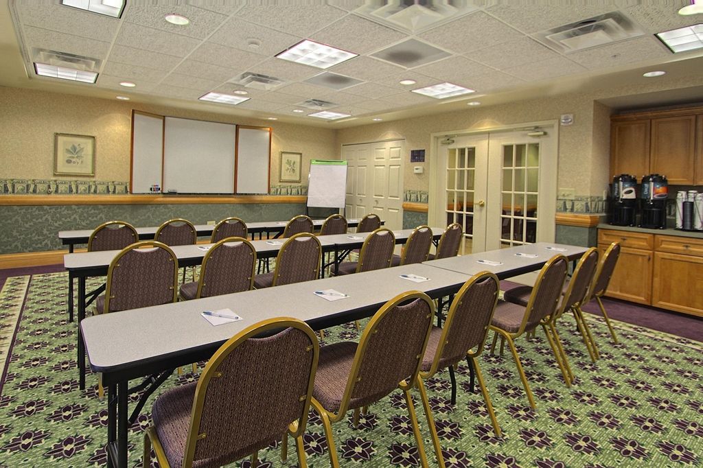 Homewood Suites By Hilton Indianapolis Airport / Plainfield Ανέσεις φωτογραφία