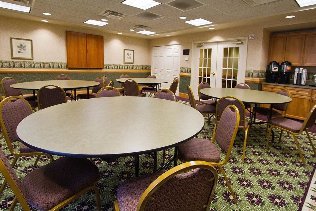 Homewood Suites By Hilton Indianapolis Airport / Plainfield Ανέσεις φωτογραφία